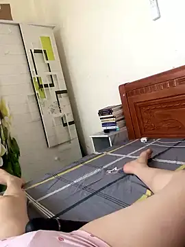 Ruby bear online show from January 16, 5:00 am