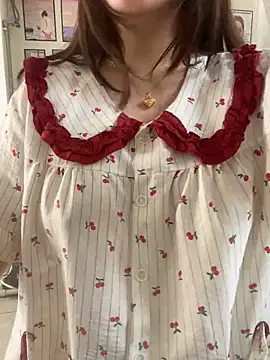 Ruby bear online show from March 27, 6:55 am