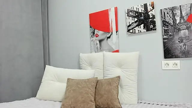 Tiny JuJu online show from March 13, 1:21 am