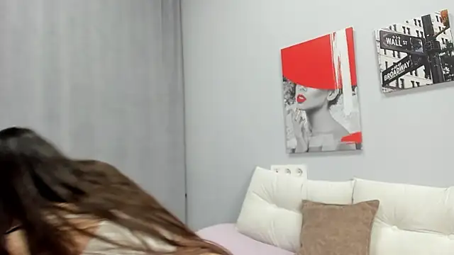Tiny JuJu online show from April 8, 12:56 am