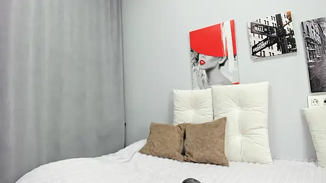 Tiny JuJu online show from March 20, 1:06 am