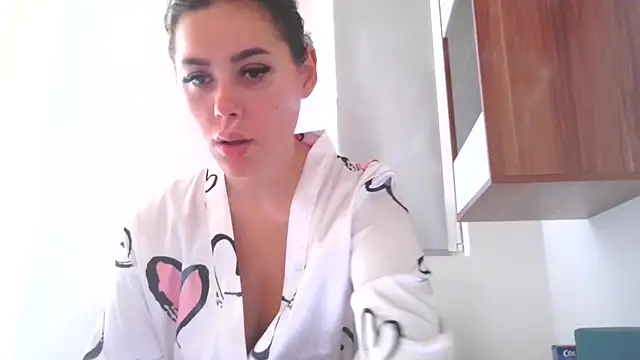 Snapshot of LovelyJulliette chatting on September 12, 9:31 am LovelyJulliette online show from September 12, 9:31 am
