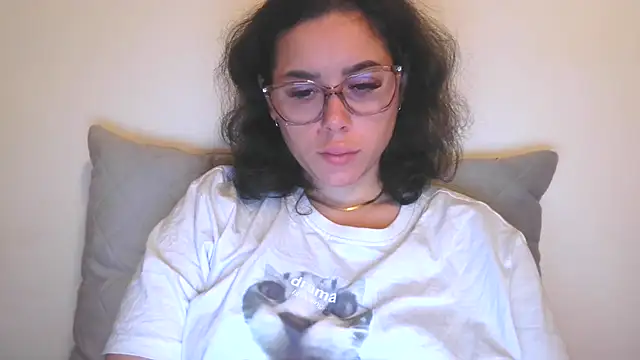 LovelyJulliette online show from November 21, 11:09 am