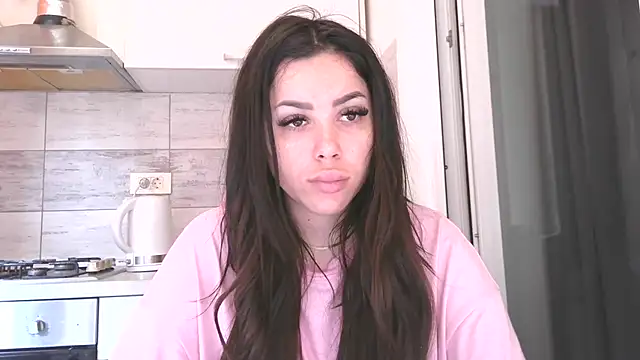 LovelyJulliette online show from May 20, 10:23 am