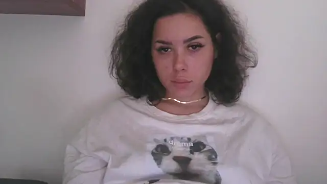 LovelyJulliette online show from November 9, 10:52 am