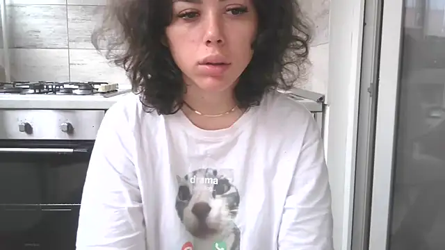 LovelyJulliette online show from November 10, 11:48 am