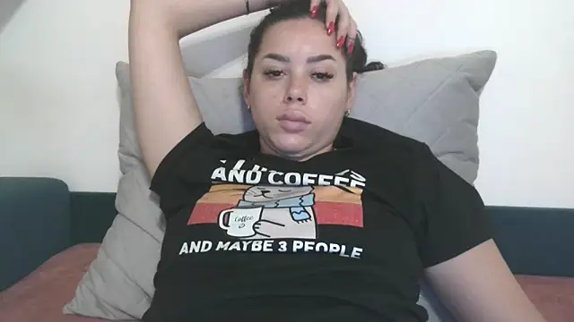 LovelyJulliette online show from November 19, 3:45 pm