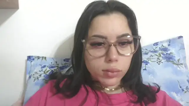 LovelyJulliette online show from March 22, 2:51 pm