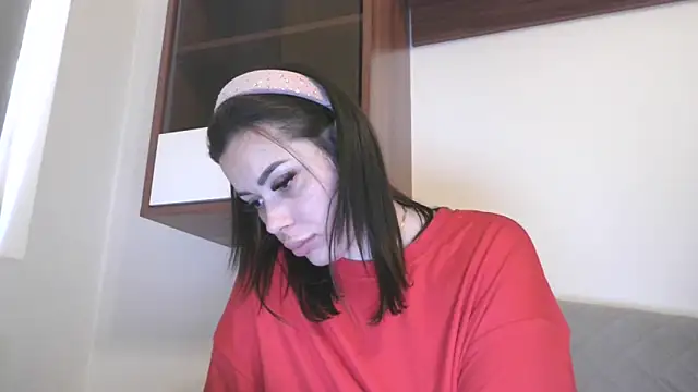 Snapshot of LovelyJulliette chatting on February 25, 11:32 am LovelyJulliette online show from February 25, 11:32 am