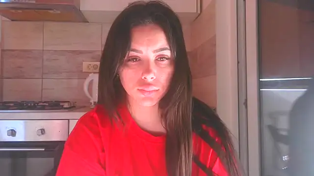 LovelyJulliette online show from May 10, 1:57 pm
