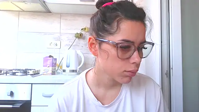 LovelyJulliette online show from October 28, 10:36 am