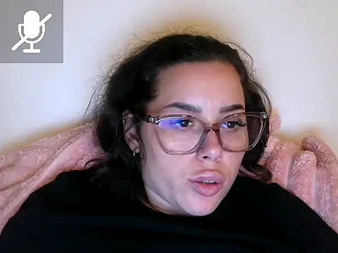 LovelyJulliette online show from November 25, 3:12 pm