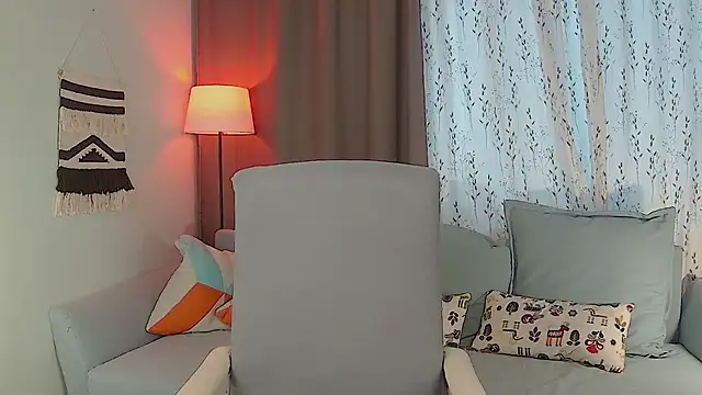 NandiSmile online show from February 26, 7:08 am