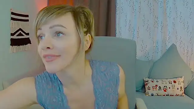 NandiSmile online show from September 22, 10:21 am