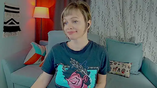 NandiSmile online show from February 27, 6:52 pm