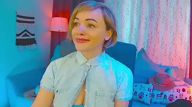 NandiSmile online show from March 19, 7:07 am