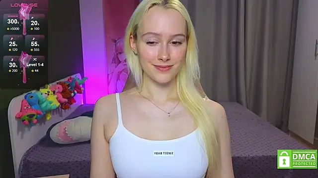 Snapshot of CaseyLabow chatting on November 26, 4:01 am CaseyLabow online show from November 26, 4:01 am