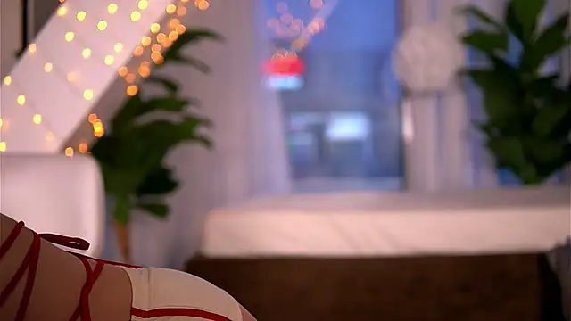 KaylaBray online show from April 10, 3:46 am