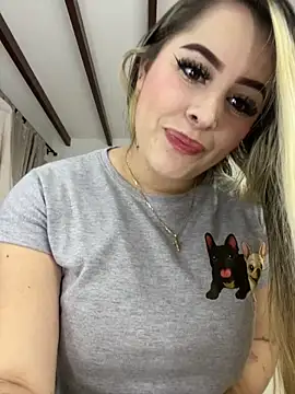 natashasweet online show from October 19, 11:18 pm