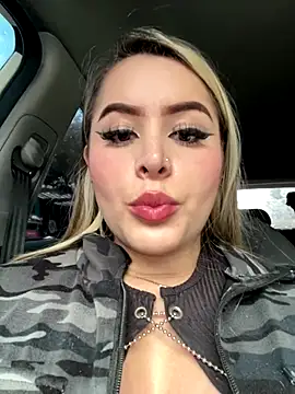 natashasweet online show from September 18, 10:02 pm