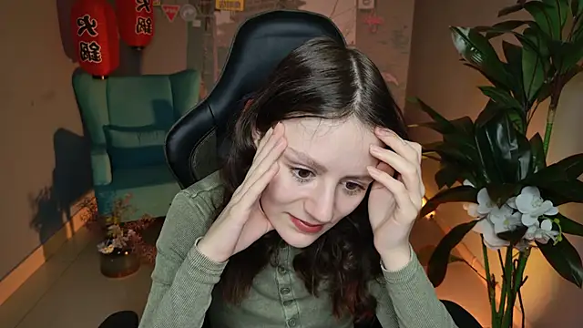 VeliraBraitberg online show from February 6, 2:15 pm