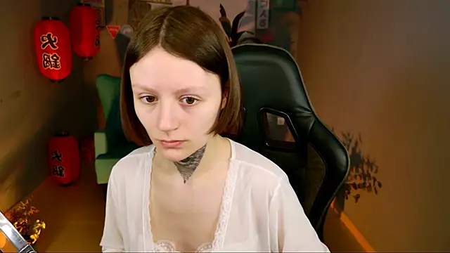 VeliraBraitberg online show from March 15, 5:08 am