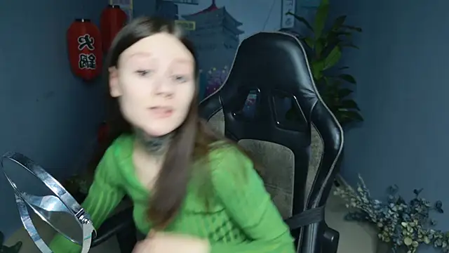 VeliraBraitberg online show from February 23, 5:12 am