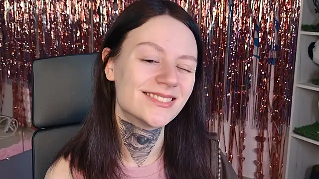 VeliraBraitberg online show from March 20, 11:55 am