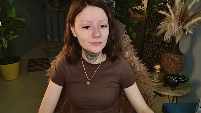 VeliraBraitberg online show from July 13, 5:51 am