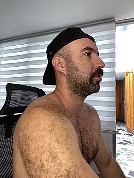 ADONIS ART01 online show from October 25, 5:24 pm