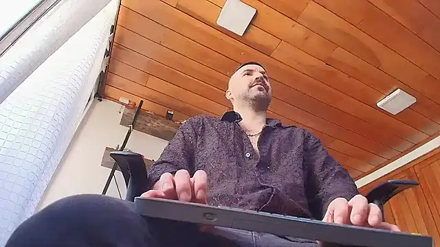 ADONIS ART01 online show from February 14, 5:35 pm