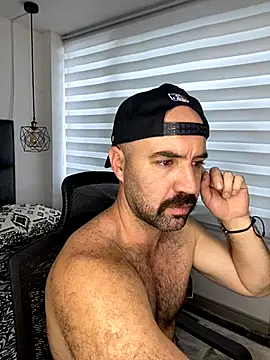 ADONIS ART01 online show from October 30, 5:21 pm