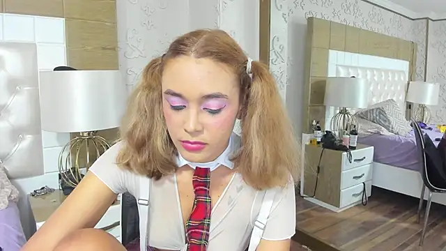 TaraaHot online show from April 16, 2:12 am