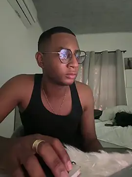 Snapshot of Arwens_bell08 chatting on March 4, 10:49 pm Arwens bell08 online show from March 4, 10:49 pm