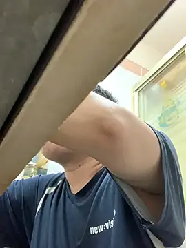 Snapshot of cokezero1668 chatting on February 26, 6:37 pm cokezero1668 online show from February 26, 6:37 pm