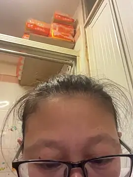 Snapshot of cokezero1668 chatting on February 14, 5:57 pm cokezero1668 online show from February 14, 5:57 pm