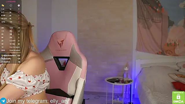 elly ary online show from February 20, 9:42 pm