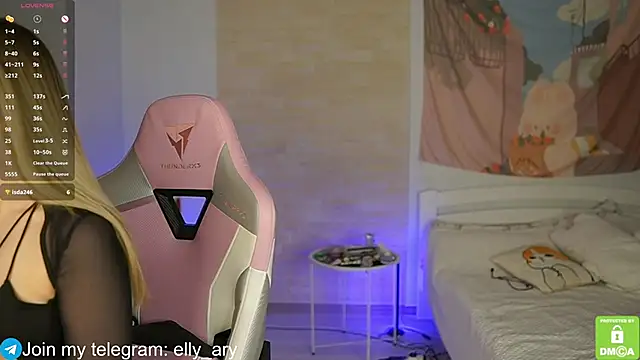 elly ary online show from March 16, 6:12 pm