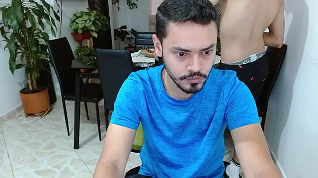 Snapshot of giannandblacke chatting on March 14, 11:11 pm giannandblacke online show from March 14, 11:11 pm