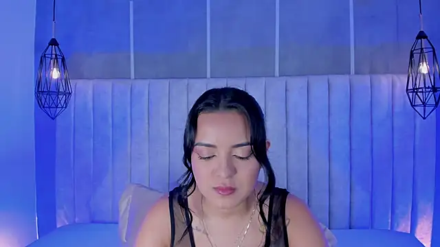 lea gray online show from September 24, 6:58 pm