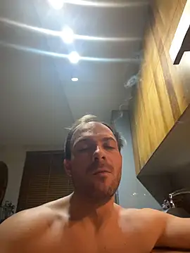 Adventurehotman online show from April 2, 3:13 am