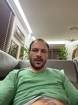 Adventurehotman online show from December 1, 12:55 am