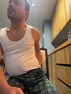 Adventurehotman online show from March 5, 10:48 pm