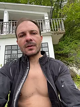 Adventurehotman online show from May 10, 12:42 pm