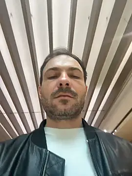 Adventurehotman online show from March 22, 12:50 pm