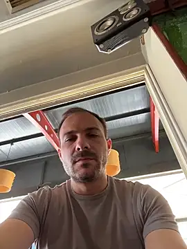 Adventurehotman online show from May 29, 8:31 am