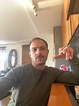 Adventurehotman online show from October 28, 1:21 pm