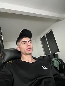 Stiven CL online show from February 24, 1:01 pm