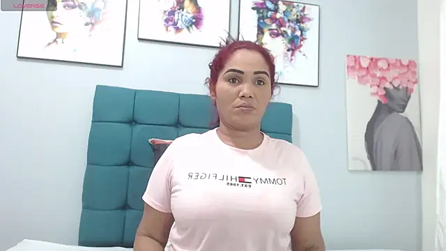 Snapshot of SofiaSexy_ chatting on February 11, 4:35 pm SofiaSexy online show from February 11, 4:35 pm