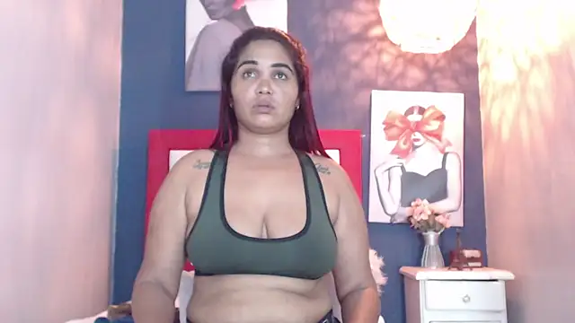 Snapshot of SofiaSexy_ chatting on January 17, 11:29 pm SofiaSexy online show from January 17, 11:29 pm